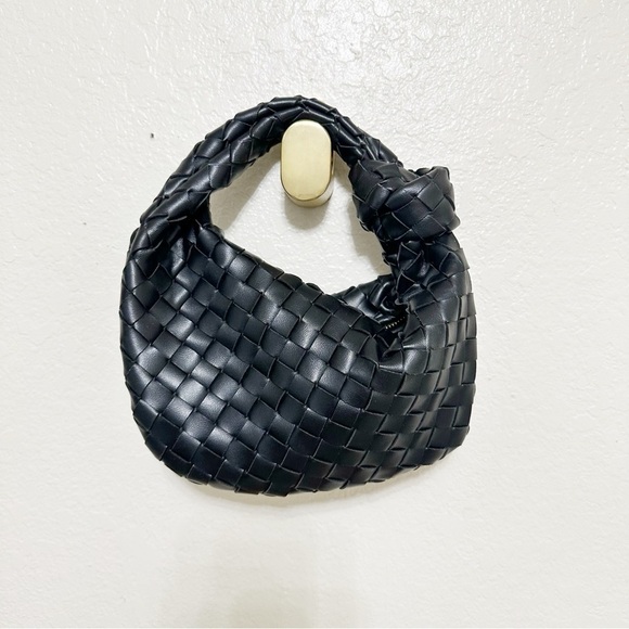 Urban expressions Mini Jodie Bag black faux leather braided - Picture 6 of 11